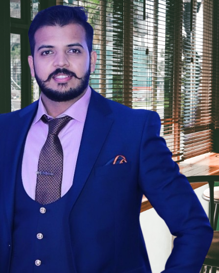 Muhammad Usman Rasheed Managing Director of Deluxe Law Chambers